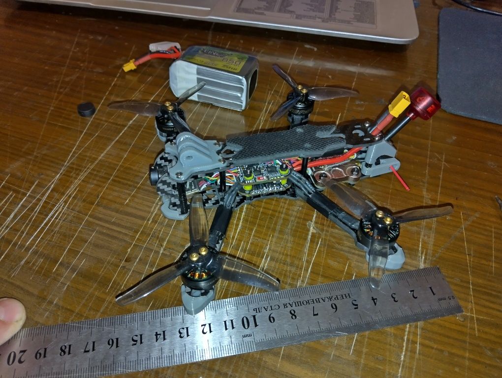 ФПВ Mark 4 , 3,5 дюйми на аналогу