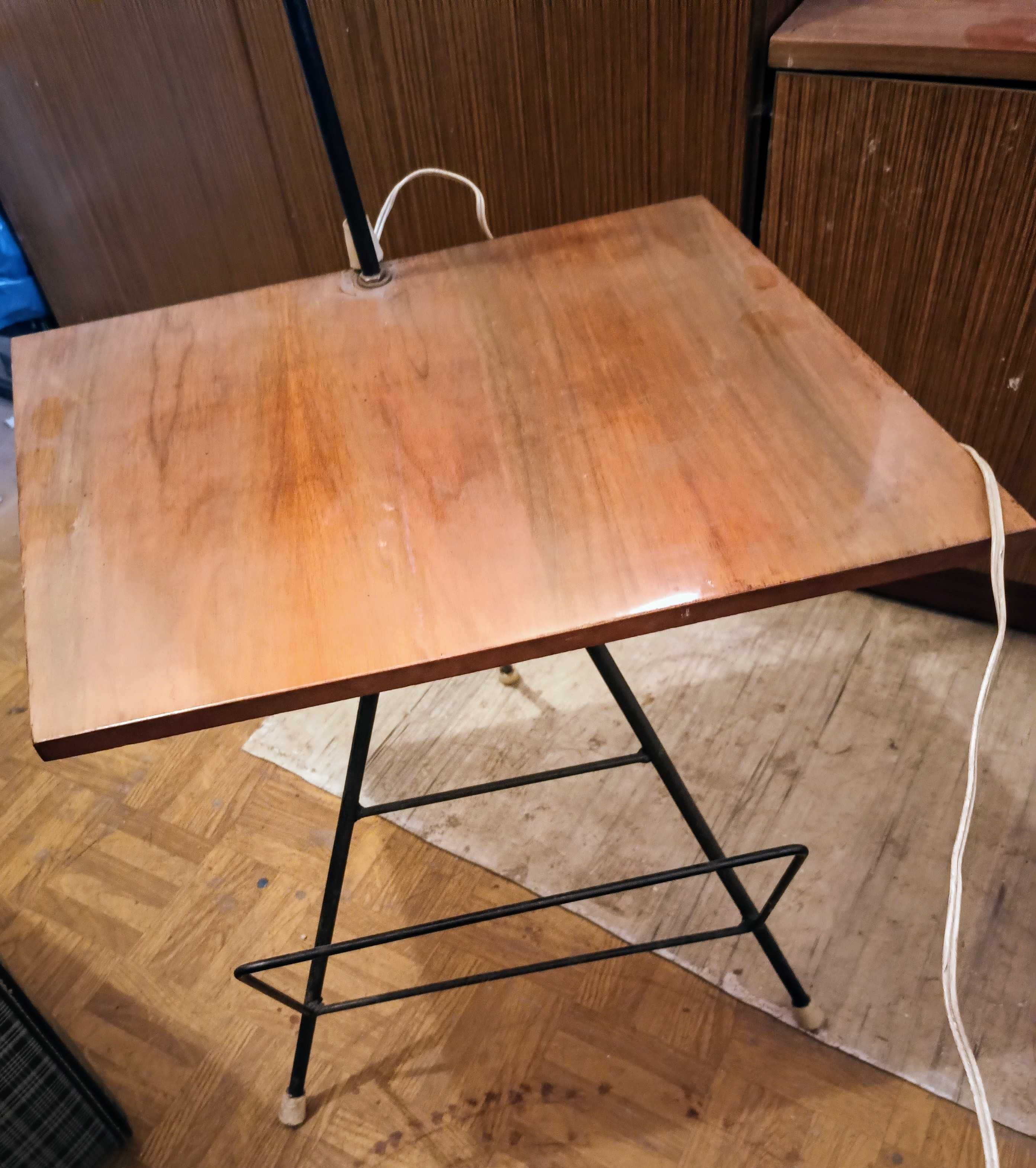 Lampa podłogowa ze stolikiem i gazetnikiem lata 50/60 XX w