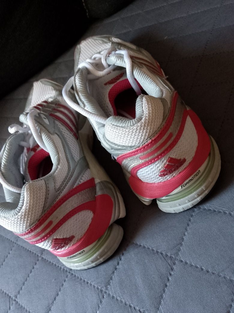 Buty Adidas 43/27,5 cm