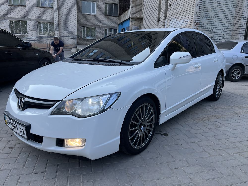 Продам Honda Civic 1.8 АКПП
