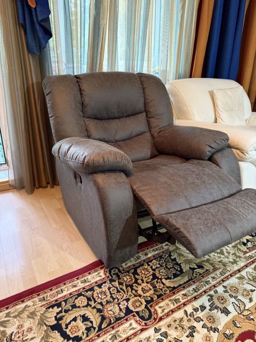 Кресло- реклайнер