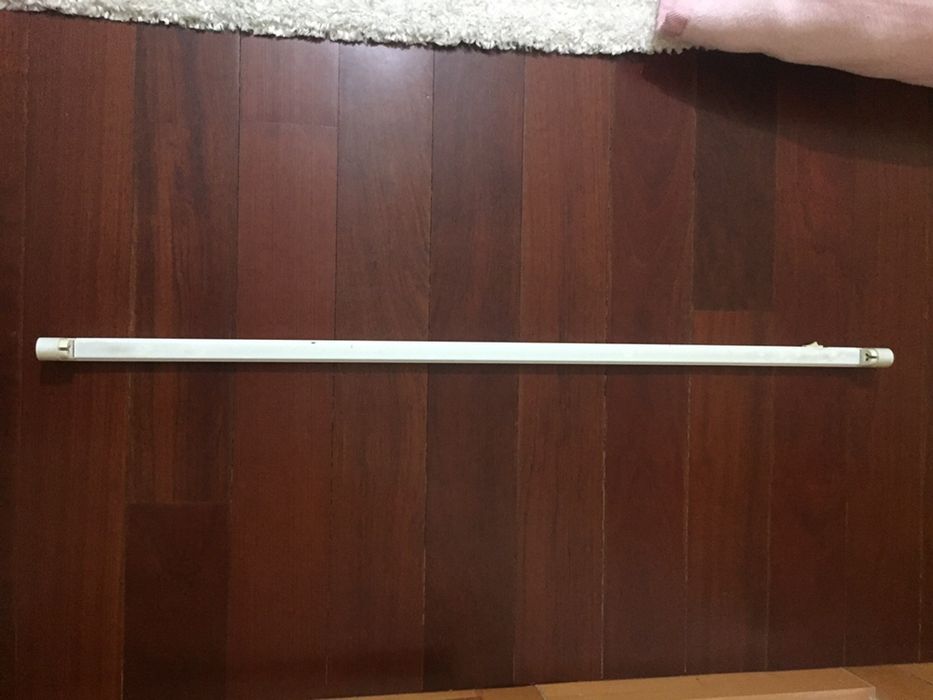 Suporte iluminação bancada