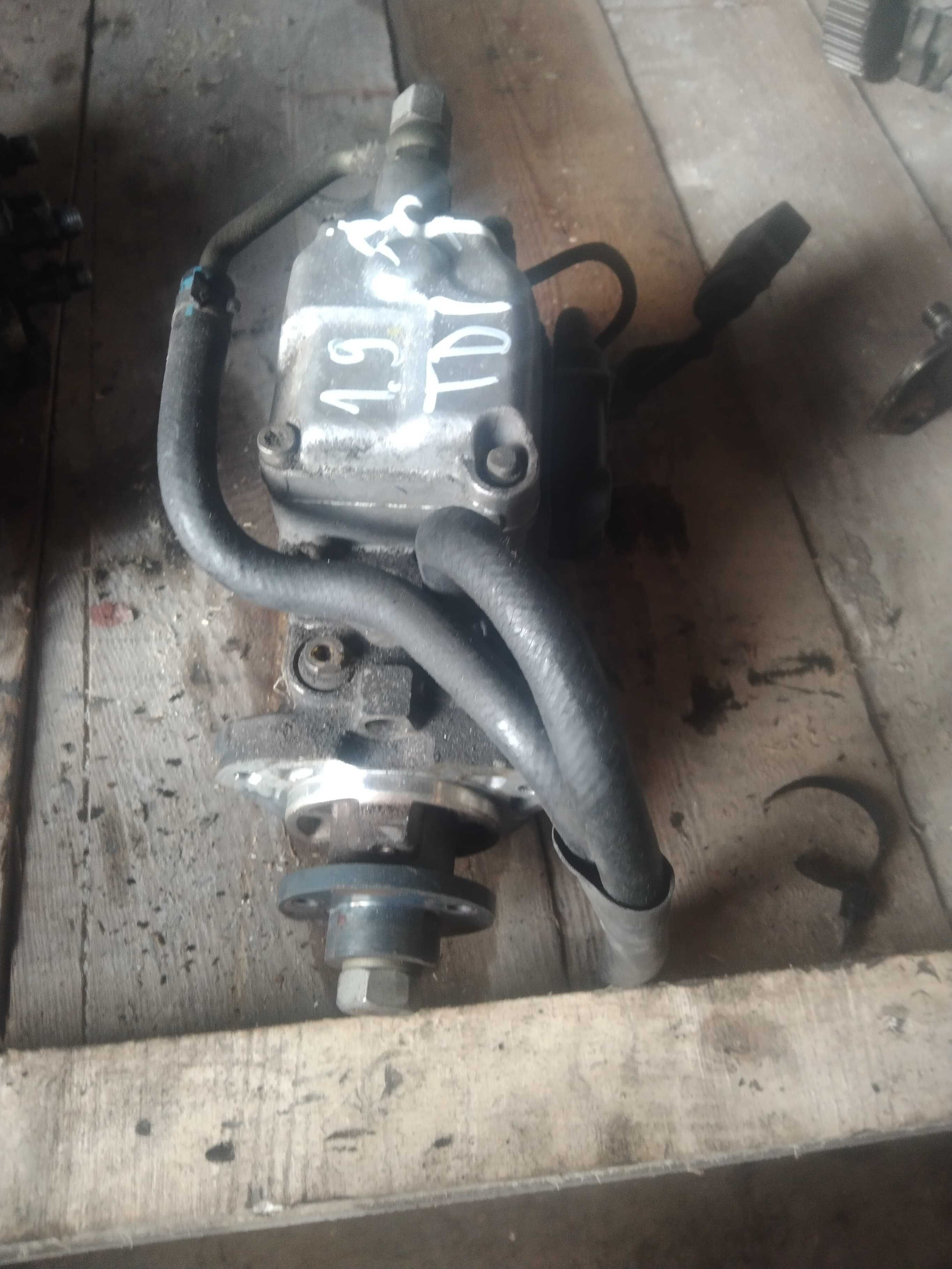 pompa wtryskowa vw golf, bora, seat toledo, leon, Audi A3
