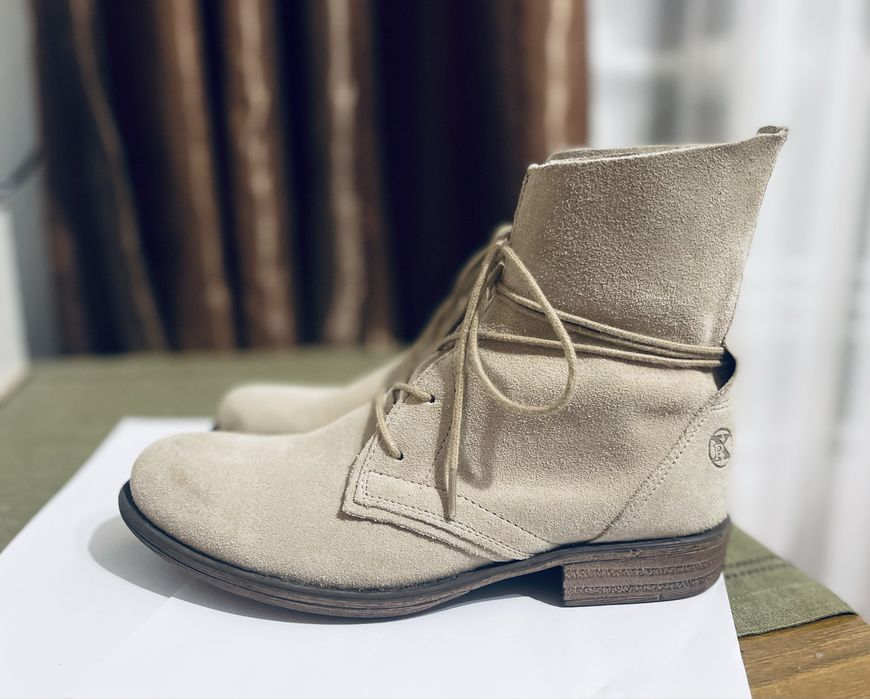 Осінні замшеві черевички,37 розмір