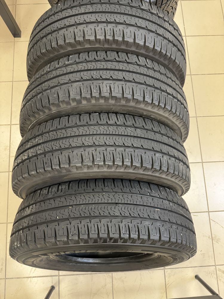 Шини225/75 R16с/Michelin Agilis 21р.стан нових