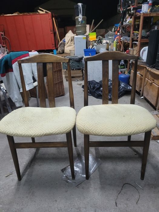 Krzesło prl antyk dębowe