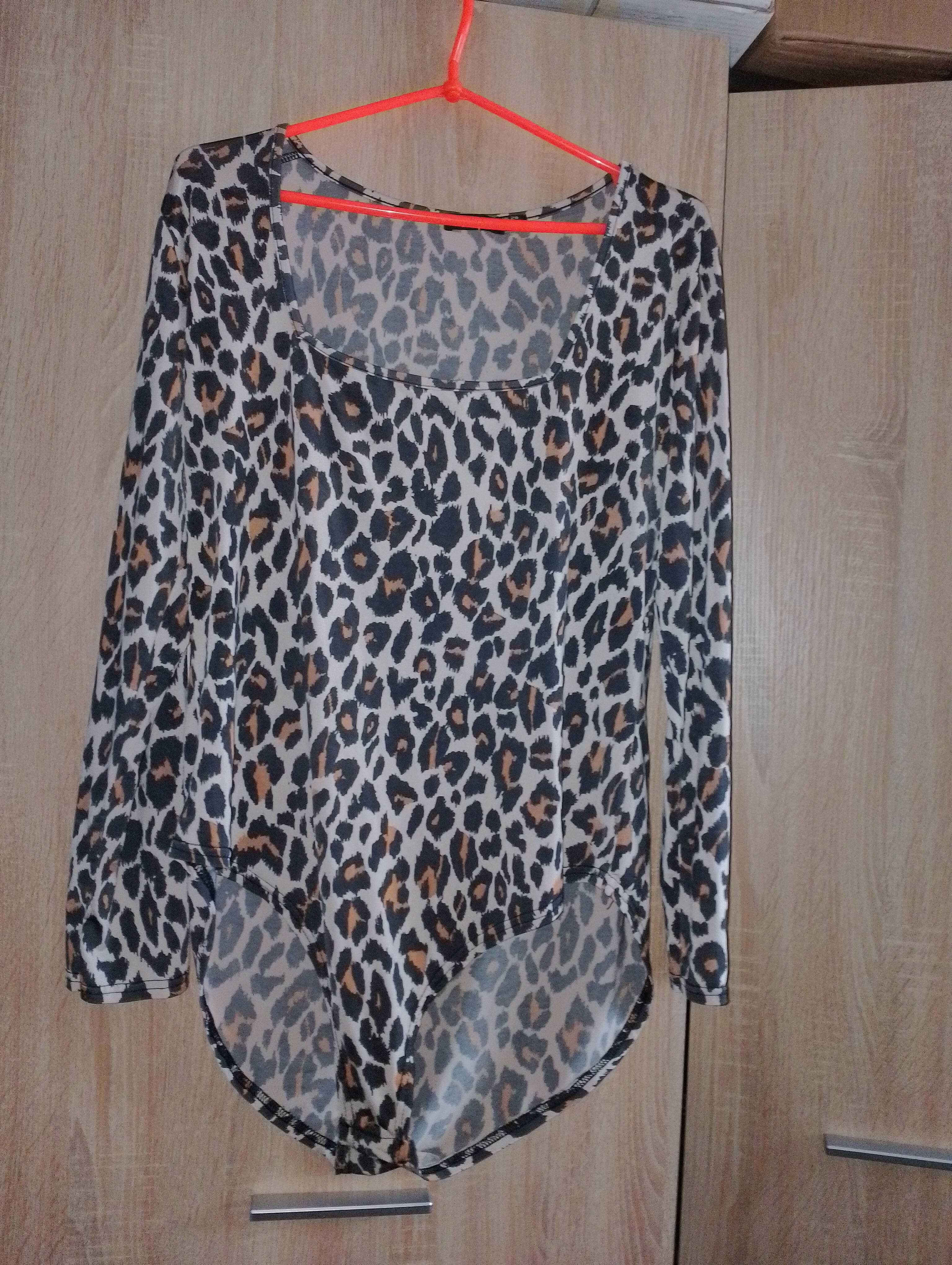 Body damskie plus size długi rękaw panterka r. 48 Boohoo