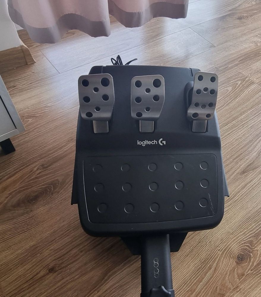 Kierownica Logitech g920