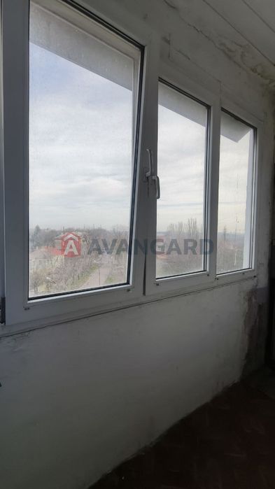 Продається 2-кімнатна квартира у Дніпровському р-ні.