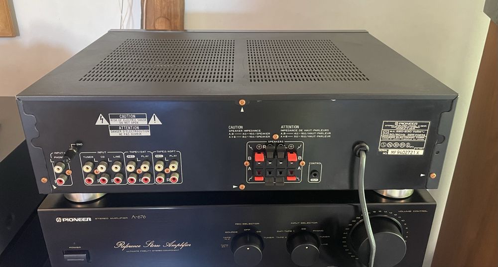 Wzmacniacz + pilot  PIONEER A- 351R  stan idealny po przegladzie