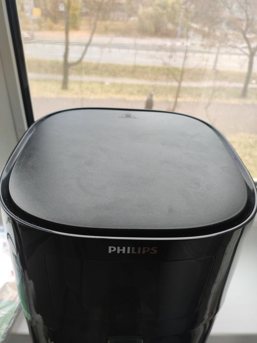 Мультипіч Philips Essential Airfryer HD9252/90