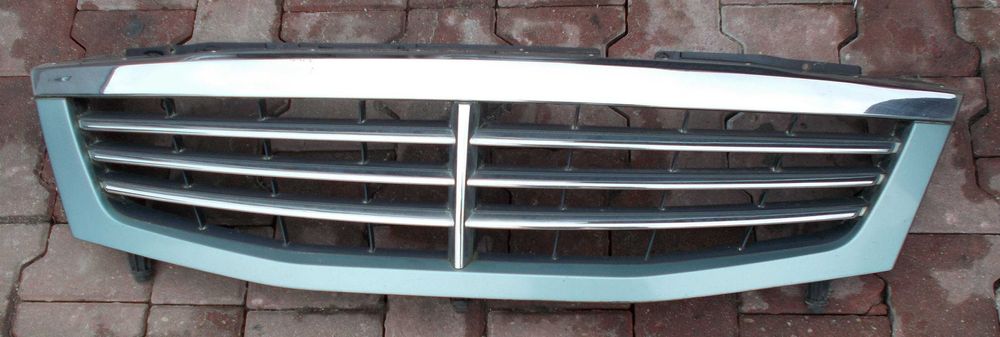Grill SSANGYONG Rexton
