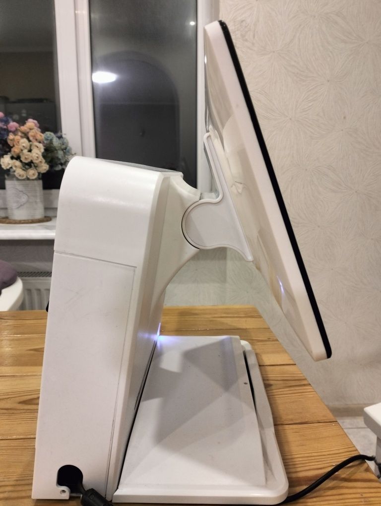 POS термінал для магазину, кафе, пивбару