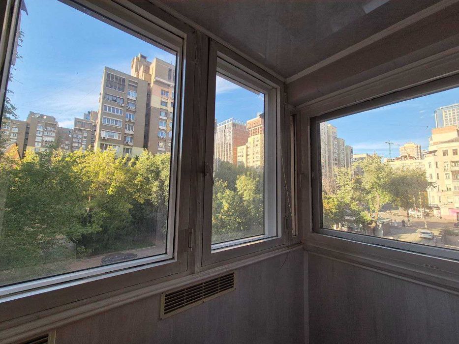 Продаж 3к квартири 70м,вул Антоновича (Горького), Палац України, Центр