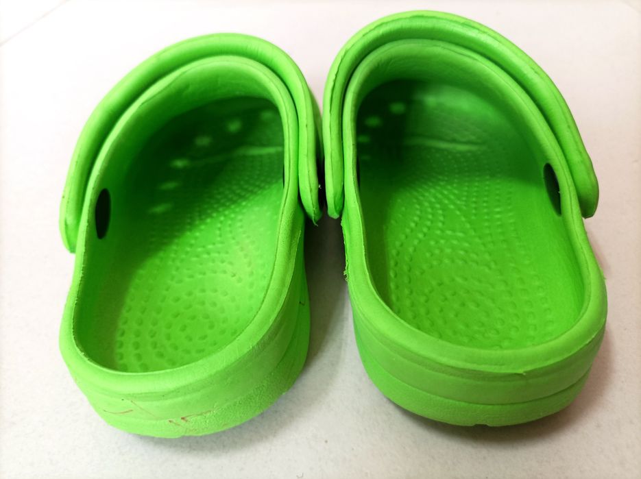 Sandálias verdes para Criança (T. 26/27)