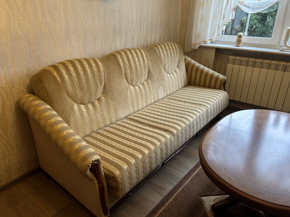 Łóżko sofa ława stolik fotele drewniane komplet