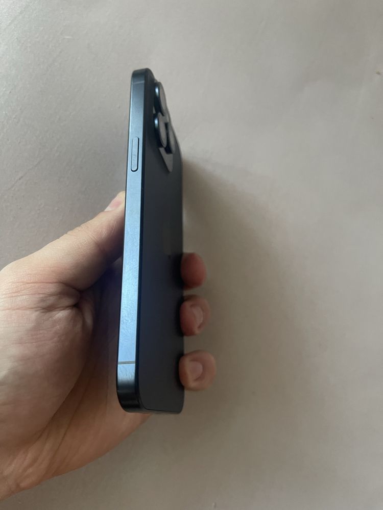 Iphone 15 Pro Max Blue Icloud ідеал