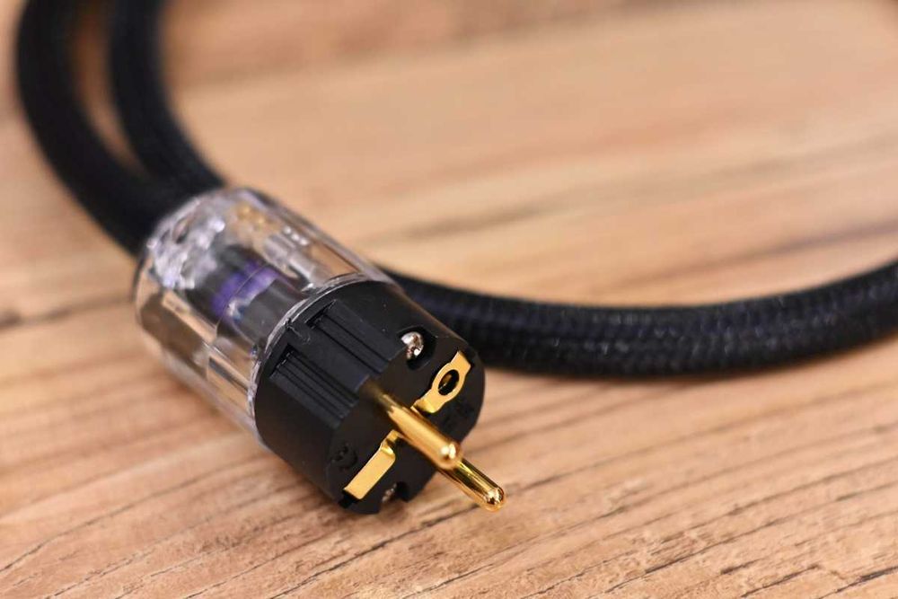 Przewód kabel zasilający audio Schuko - IEC 1m nowy
