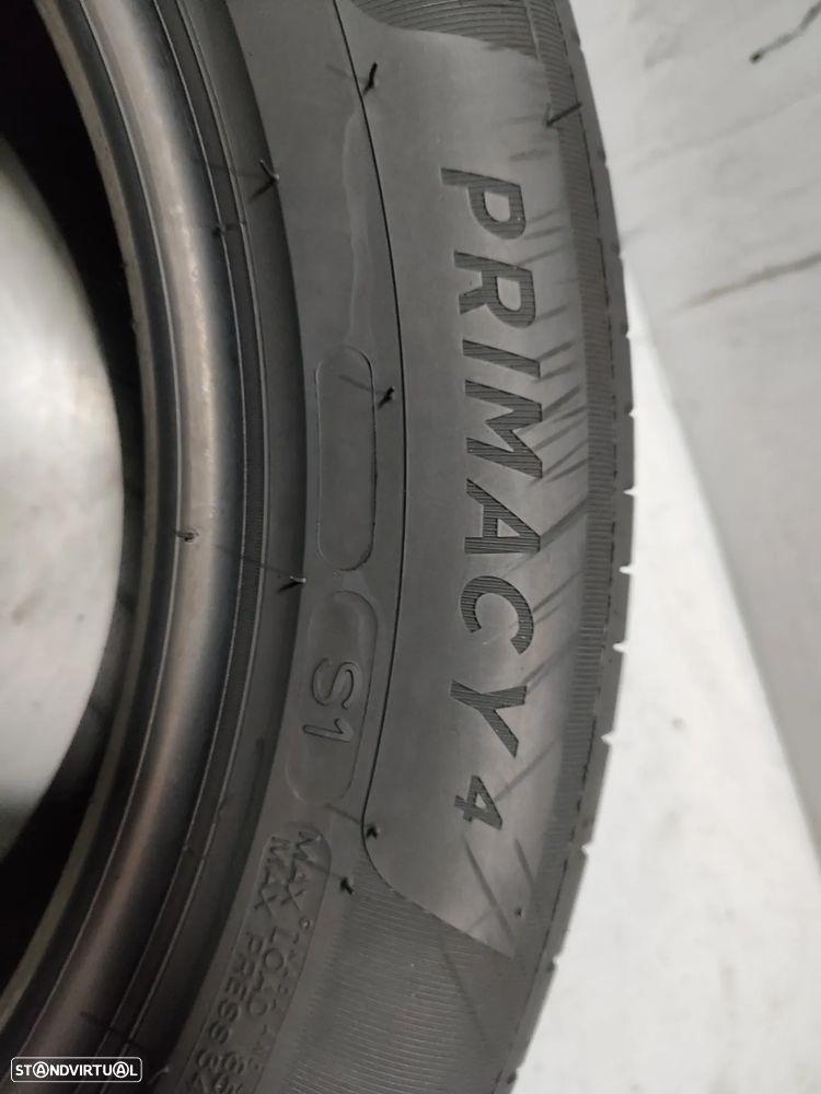 2 pneus semi novos 225-55r18 michelin - oferta dos portes 130 EUROS