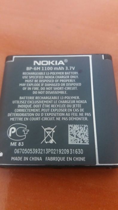 Lote de carregadores e auriculares