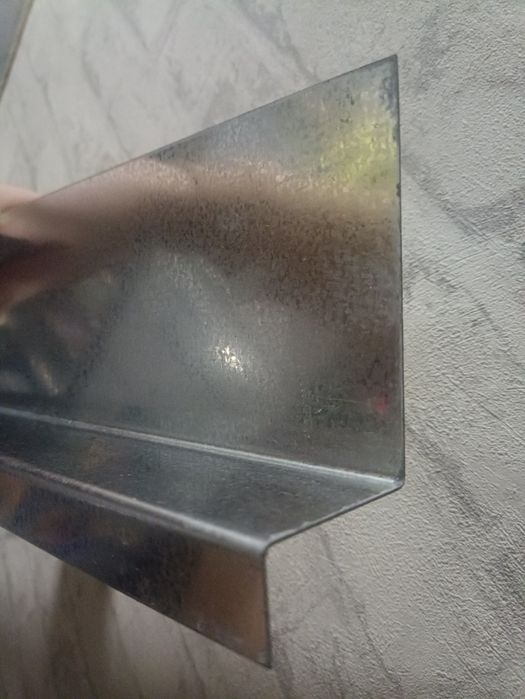 Продам устлитель порога универсальный