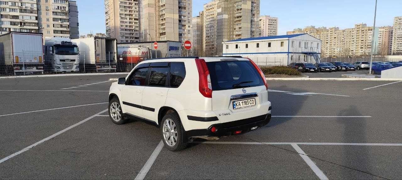 Продам Nissan X-trail 2011