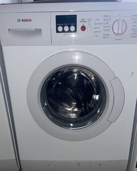 Пральна машина Bosch WAE282V7