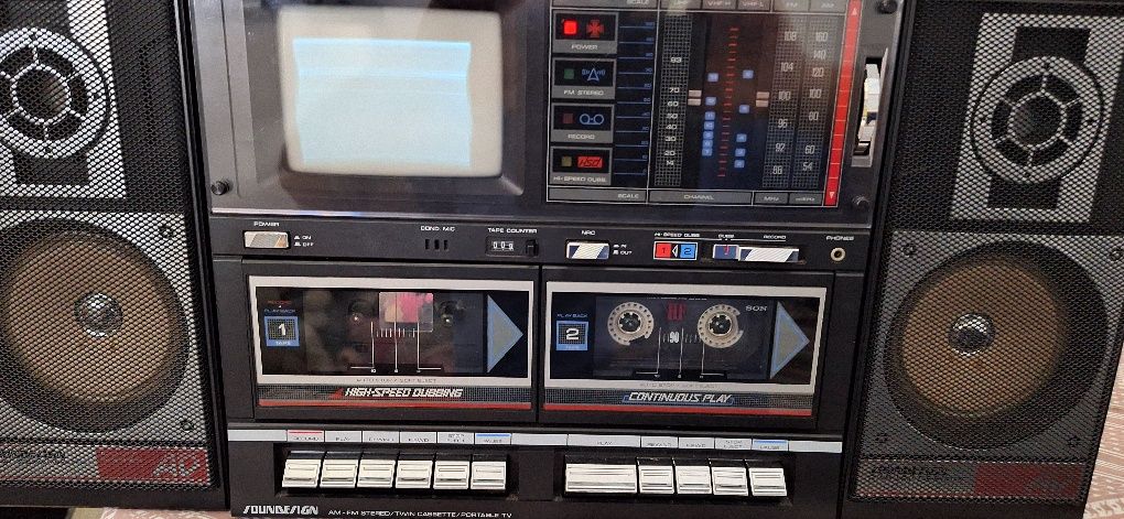 Radio vantage com tv