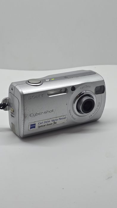 Sony Cyber-shot DSC-S40