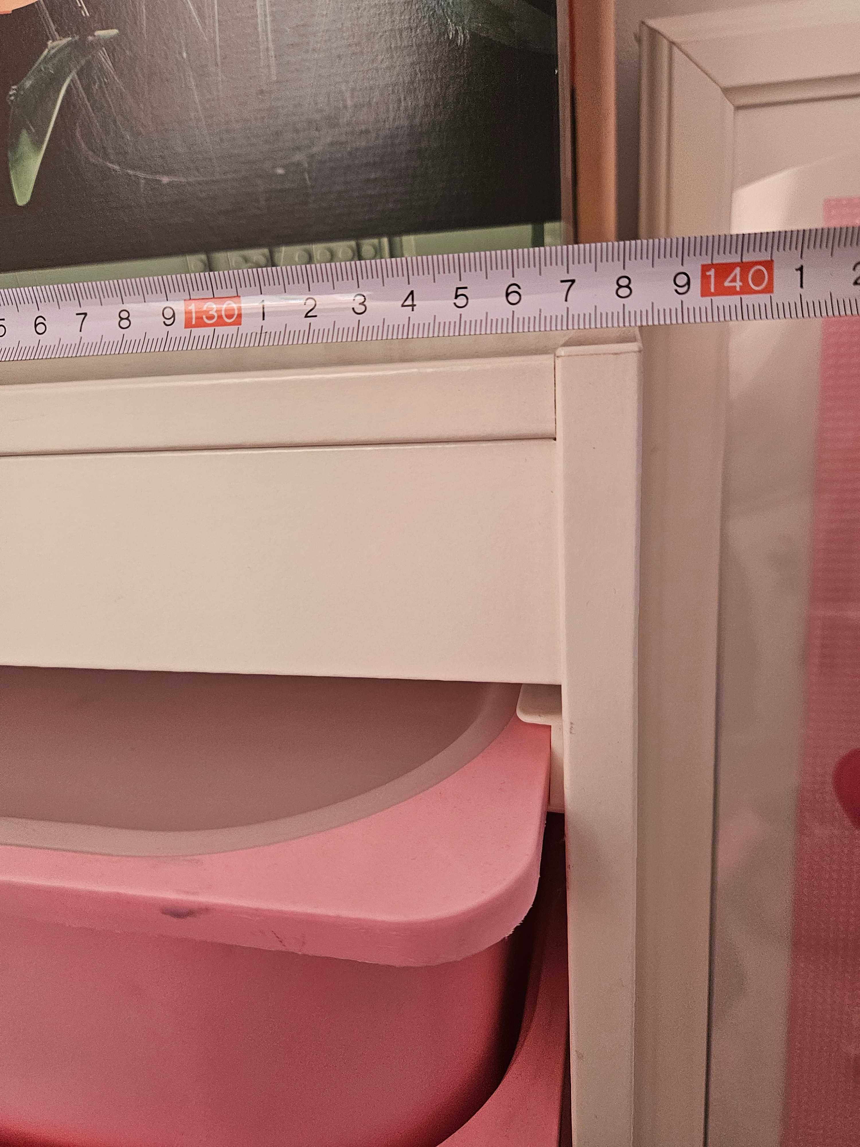 Regał dziecięcy z pojemnikami Ikea