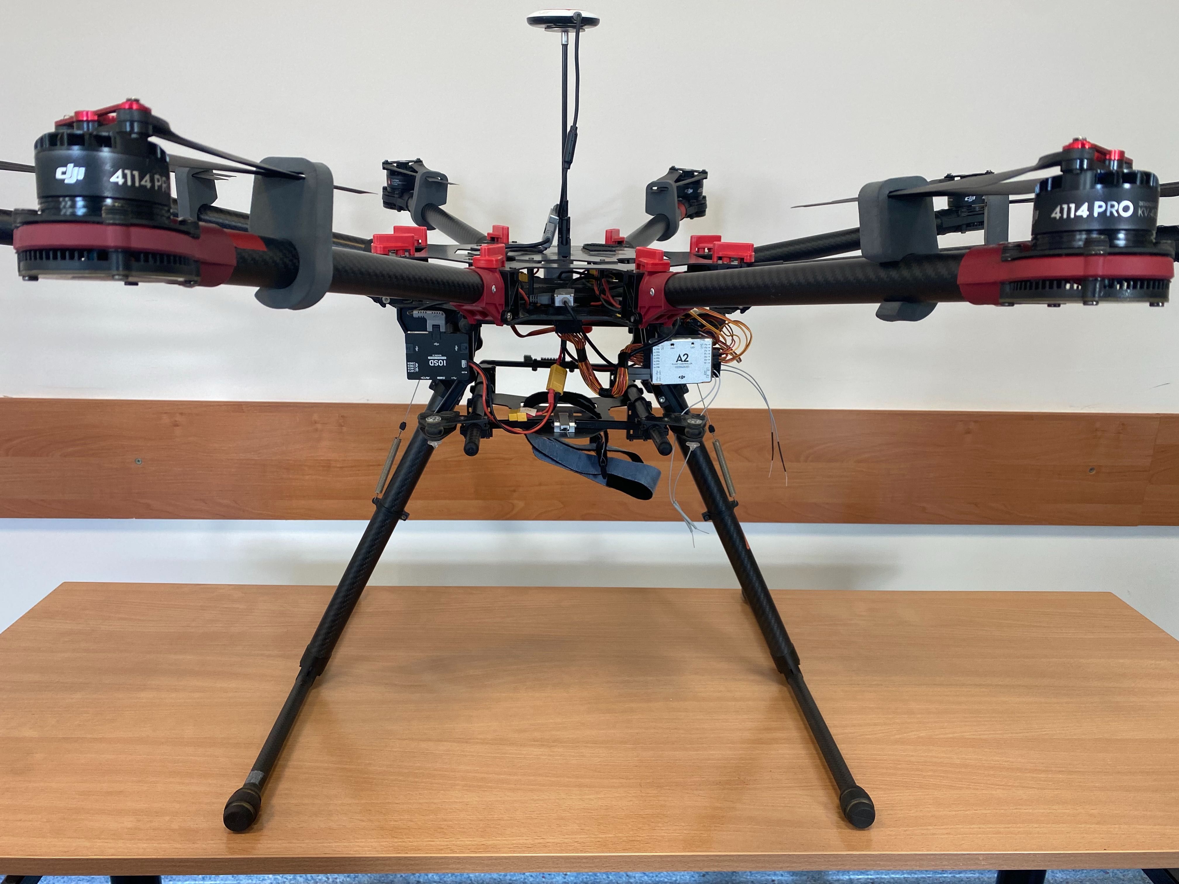 Dron octocopter DJI S1000 A2 Zenmuse Z15-GH4 DJI DataLink+ Skrzynia FV
