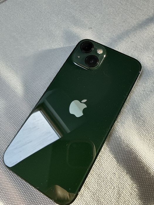Sprzedam używany  Iphone 13 :)