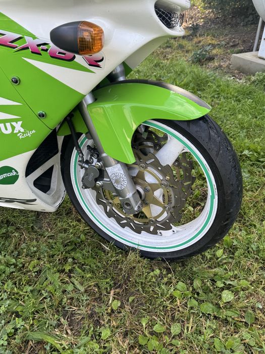 Kawasaki zx6r sprowadzony