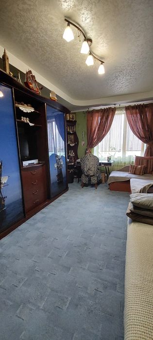 Продаж квартири 81,6м², мкр-н Сосновий, Обухів