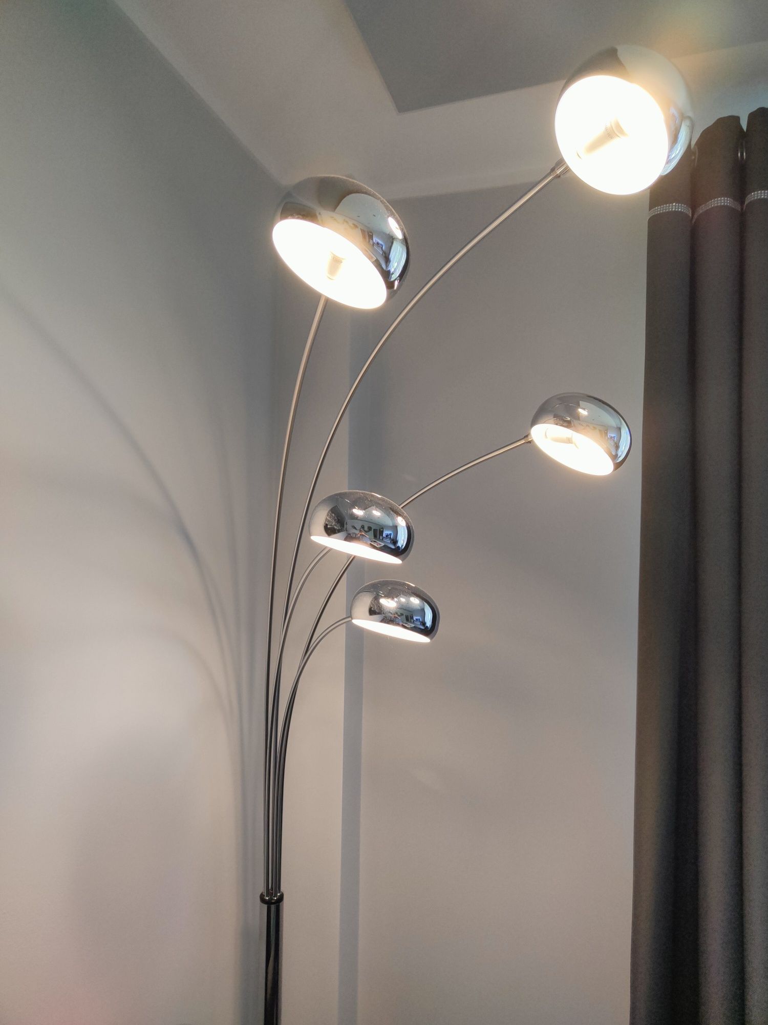 Lampa stojąca - 5 źródeł światła