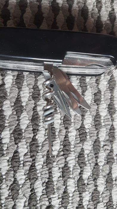 Scyzoryk, wielofunkcyjny multitool