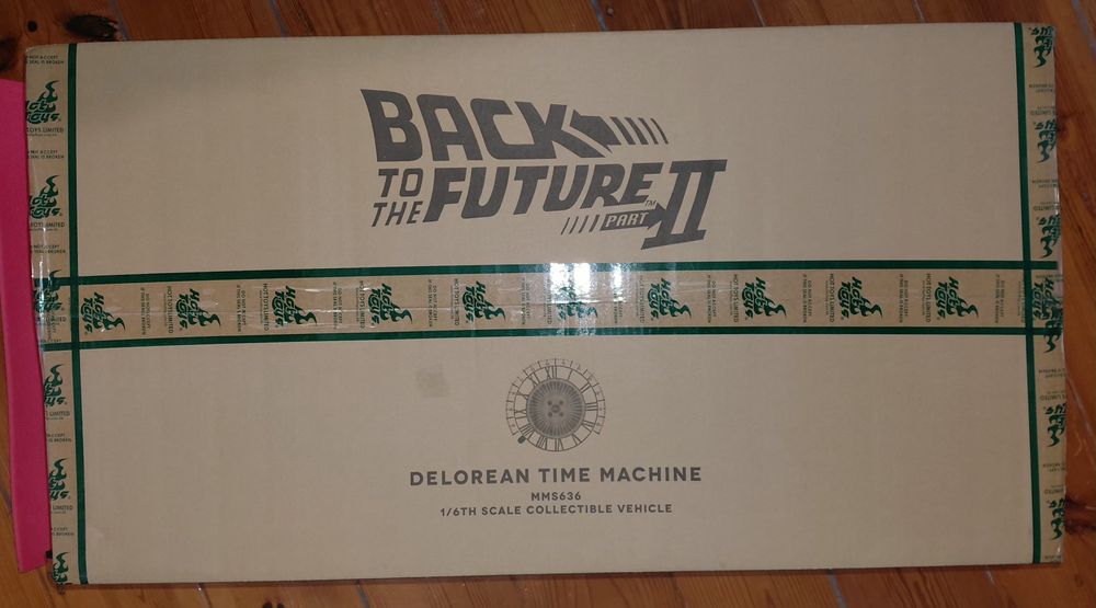 Hot Toys Back to the Future part II DeLorean Time Machine escala: 1/6