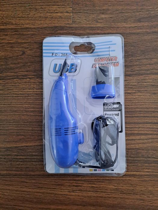 Mini Aspirador USB para PC e consolas gaming