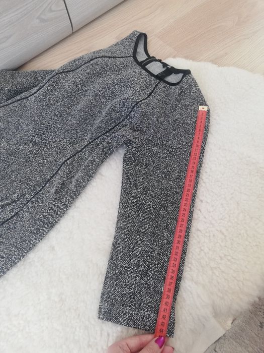 Sukienka promowana przez Lana Del Rey H&M r. 40