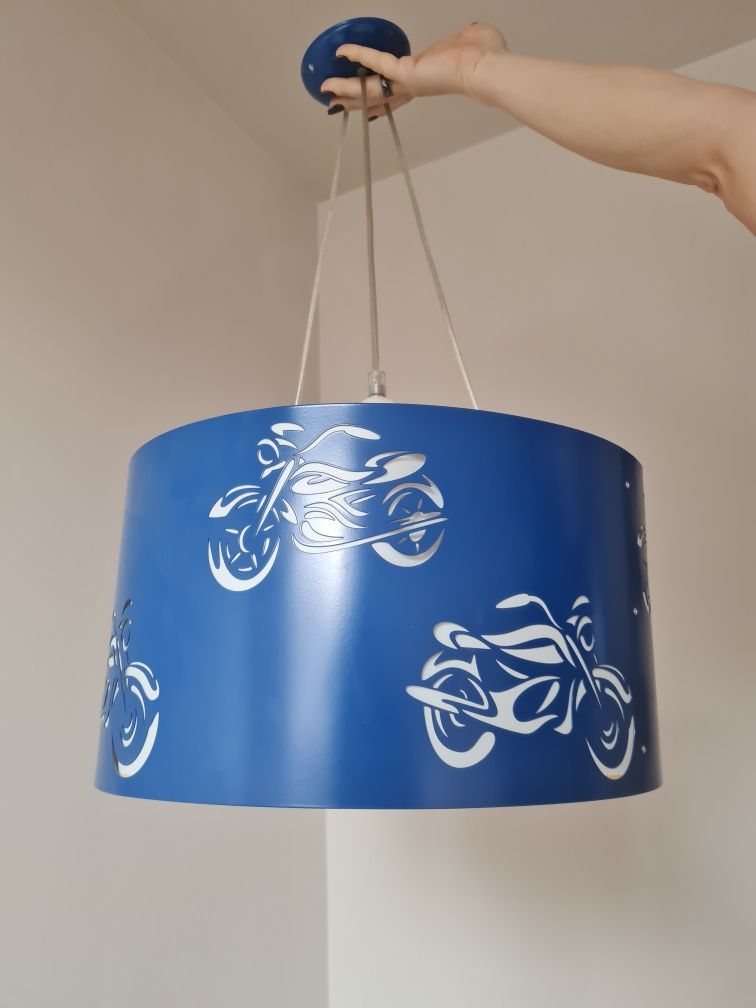 Lampa do pokoju dziecięcego