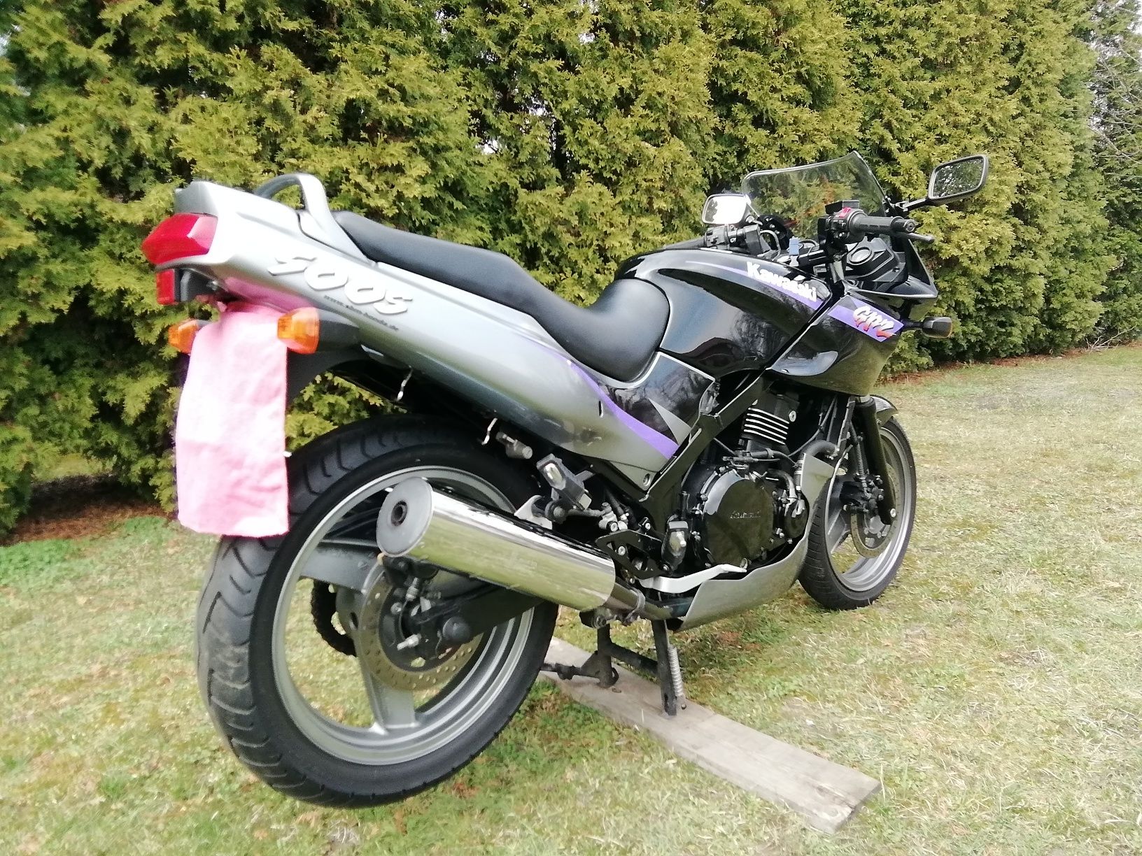 Kawasaki Gpz 500s tylko 14 tysięcy przebiegu