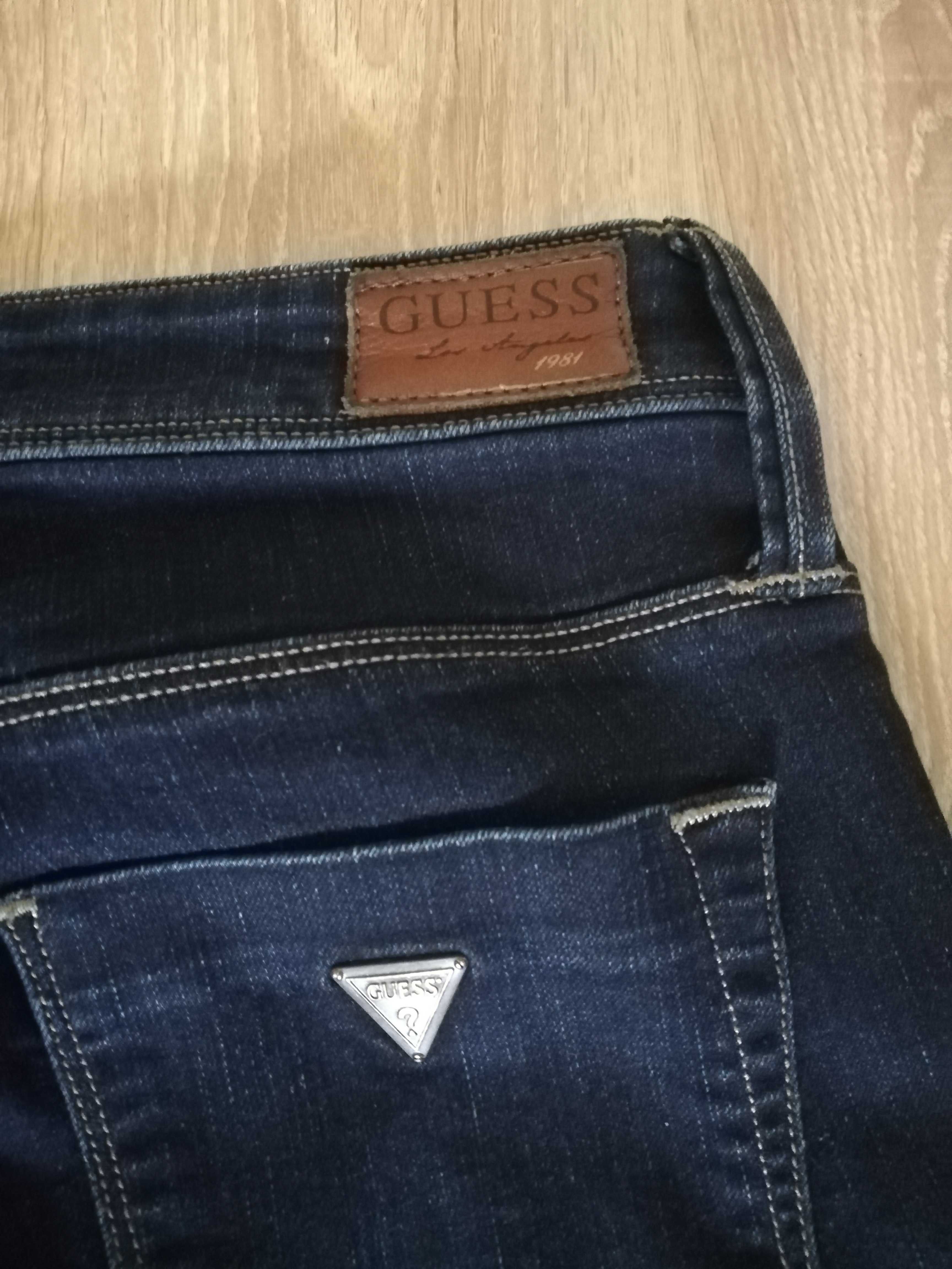 Spodnie jeansy Guess rozmiar 26 XS