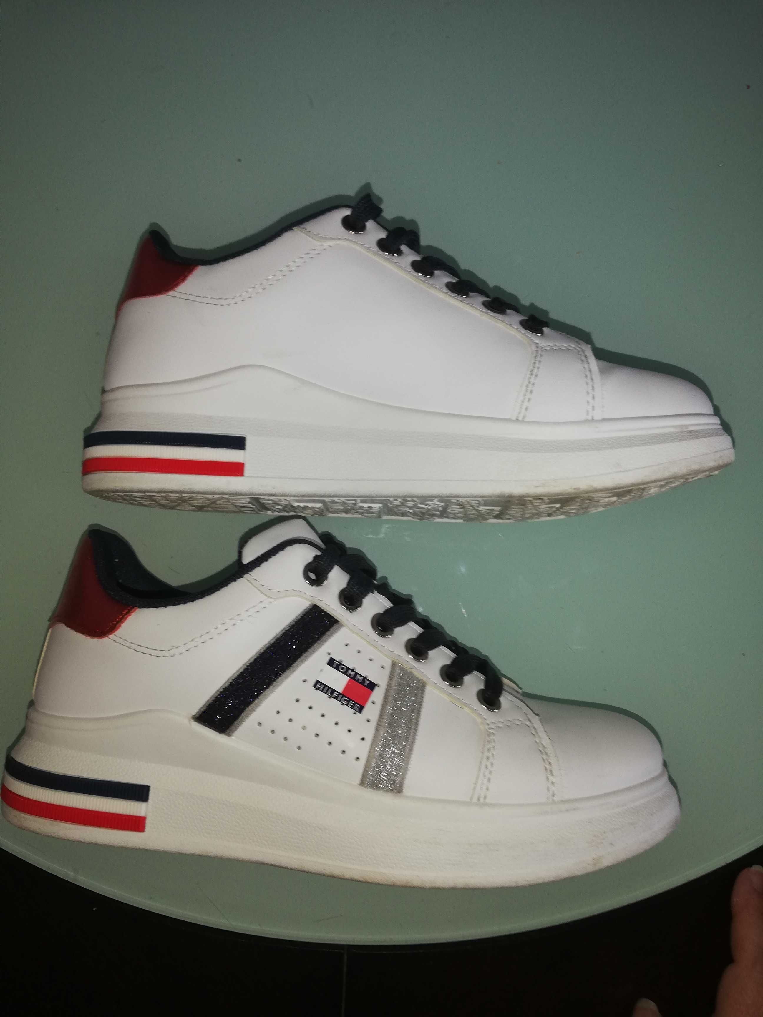 Tenis senhora da Tommy