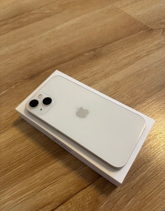 iPhone 13 128GB Biały – Stan idealny, gratis etui!