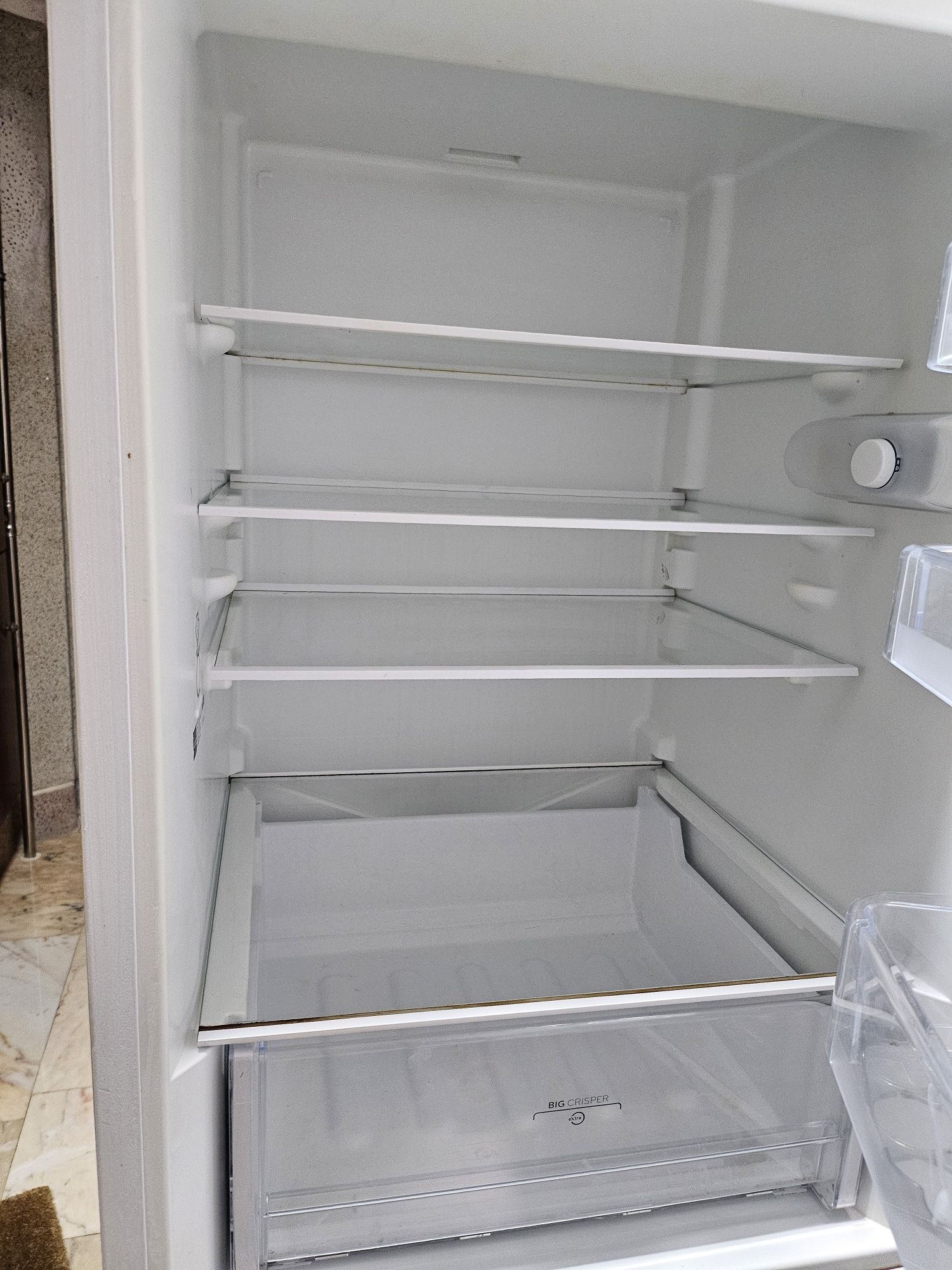 Frigorifico indesit combinado