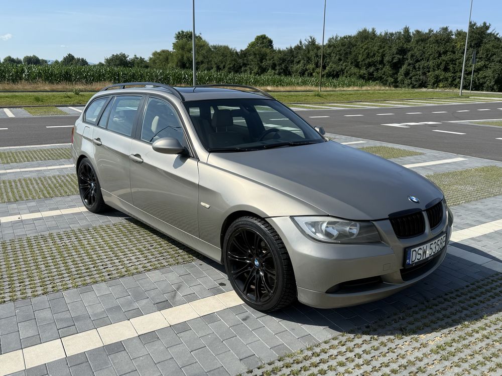 BMW serii 3 e91 320D 2008r Panorama automat