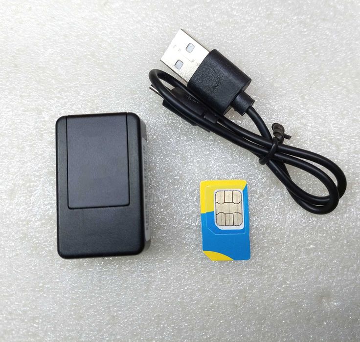 Трекер GPS/GSM пристрій - функції контролю переміщення і аудіо монітор
