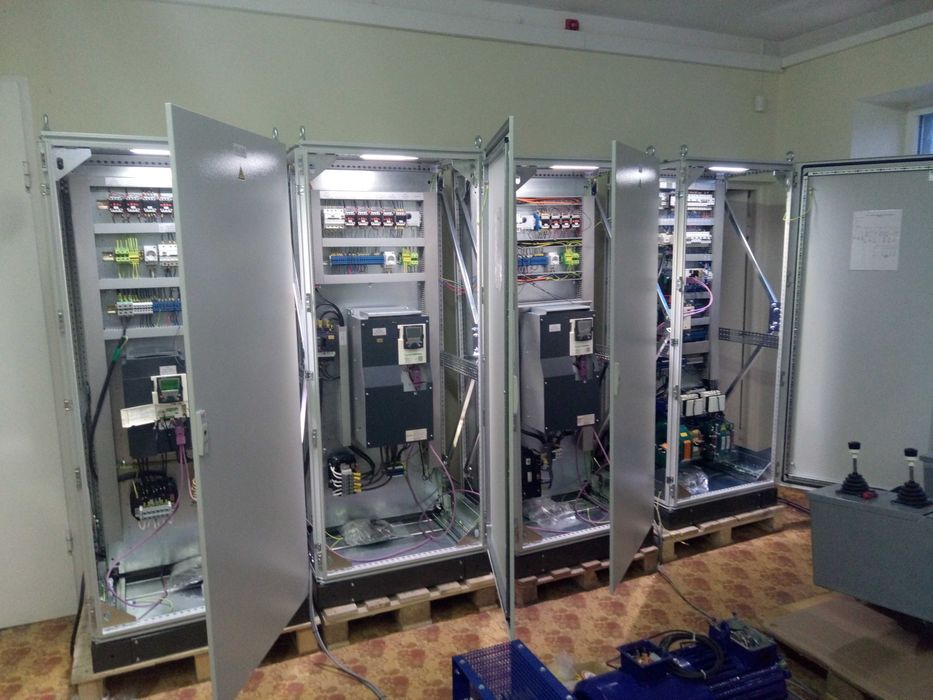 Виготовлення кранових шаф панелей керування вантажопідйомними кранами