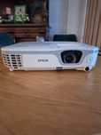 Rzutnik Epson H 435 B LCD