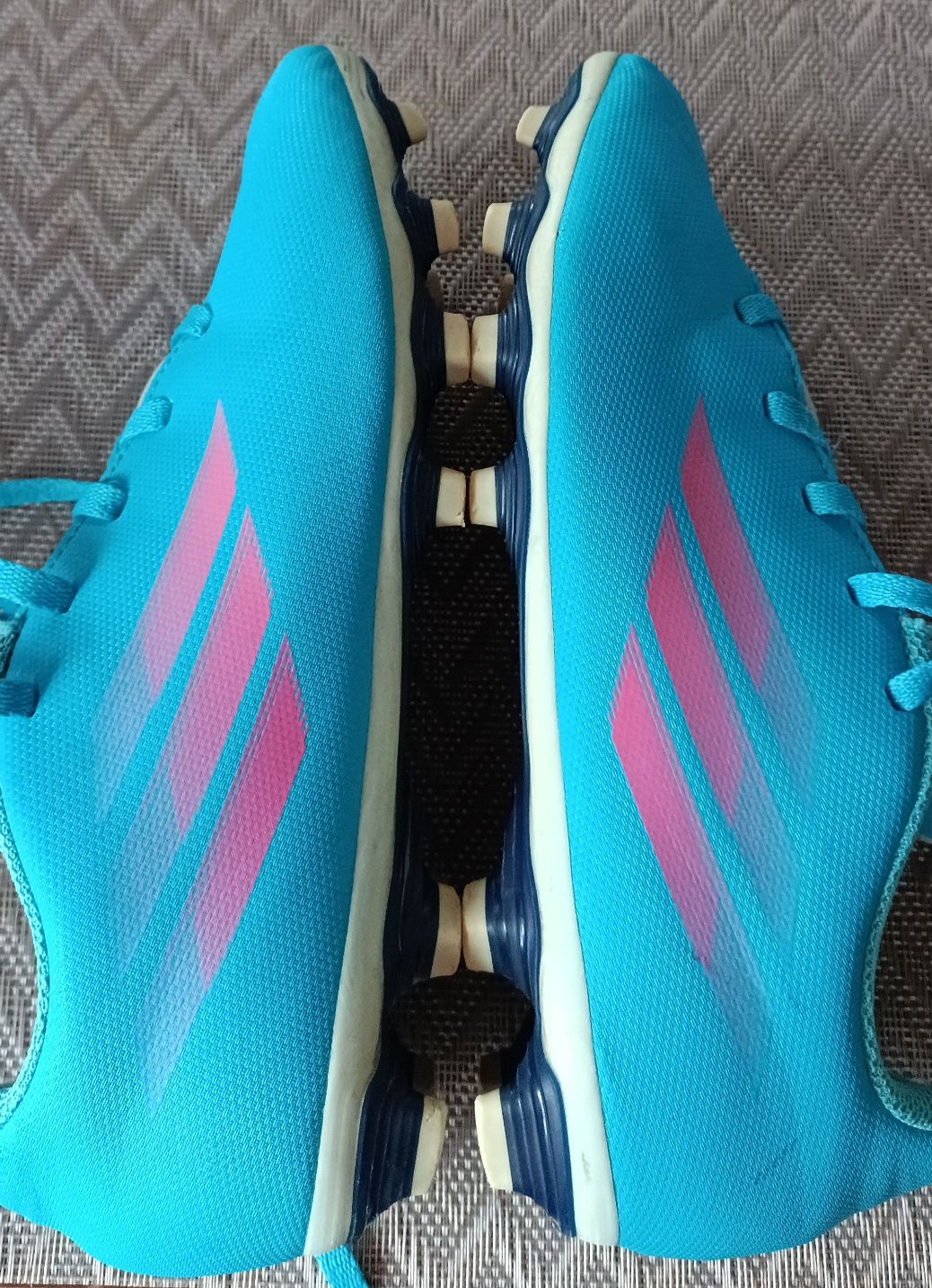 Buty piłkarskie Adidas rozmiar 36